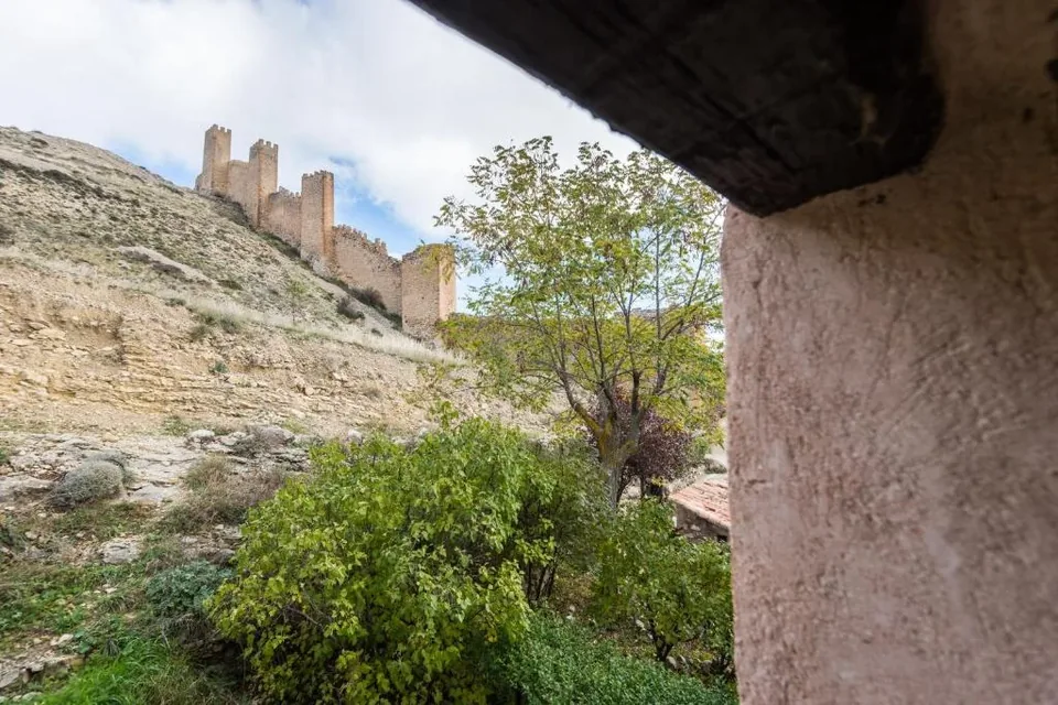 🏰 ¡Escapada Rural a Albarracín!