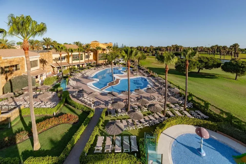 🏨 Rota: Hotel 4* + Thalasso Resort +Desayuno + Playa