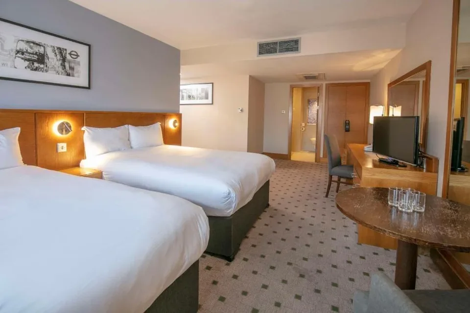 🎡 Londres: 2 Noches en Hotel 4* + Vuelos