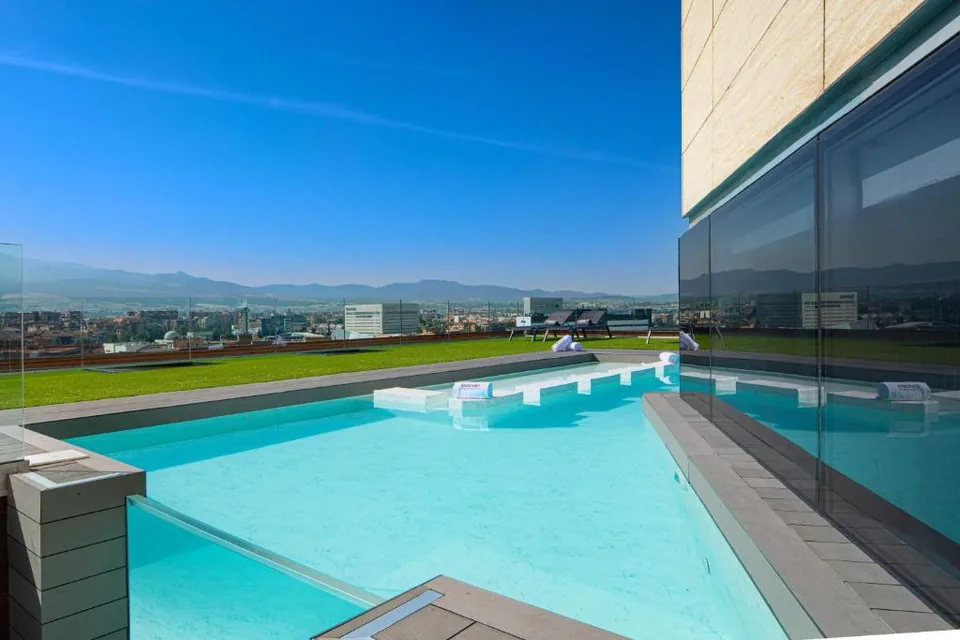💎 Hotelazo 5* en Granada